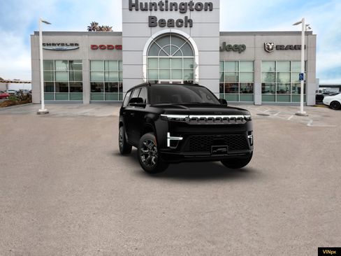 New 2026 Jeep Grand Wagoneer Limited w/ Premium Group II image 16