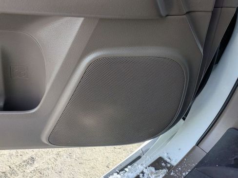 Used 2017 Lexus GX 460 Luxury w/ Sport Design Package image 13