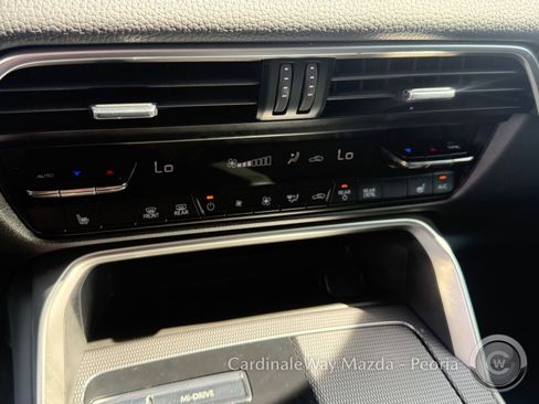 Used 2025 MAZDA CX-70 Plug-In Hybrid w/ Premium Pkg image 23