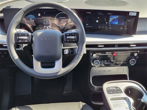 New 2026 Hyundai Ioniq 9 SEL image 4