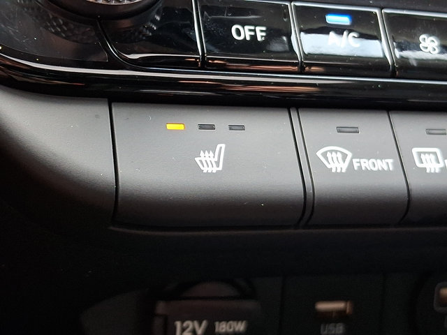 Certified 2023 Hyundai Elantra Limited FWD image 25