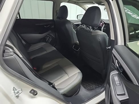 Used 2023 Subaru Outback Onyx Edition AWD/4WD image 18