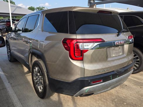 Used 2022 GMC Acadia SLE FWD image 6