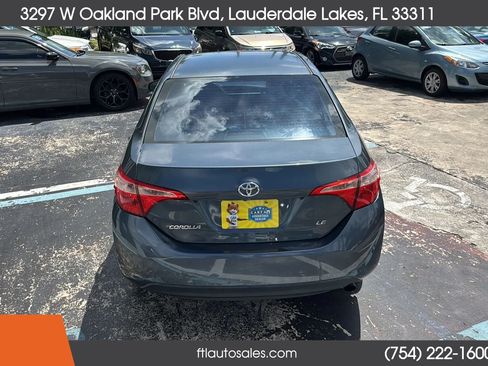 Used 2018 Toyota Corolla LE FWD image 9