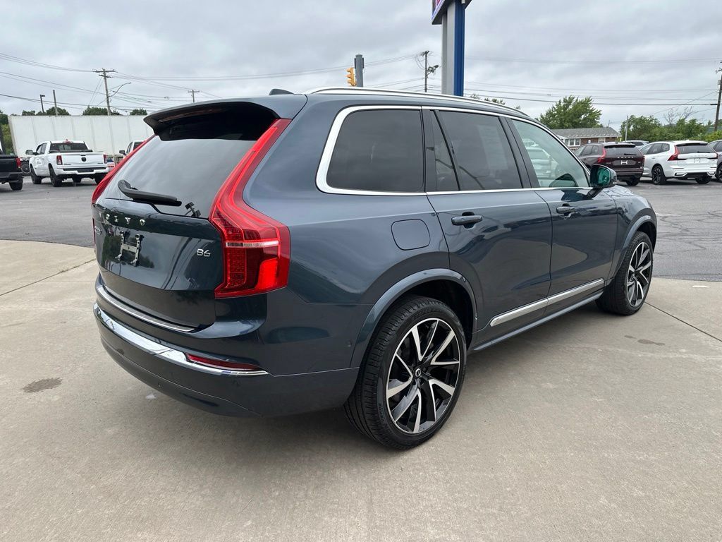 Certified 2024 Volvo XC90 B6 Ultimate w/ Protection Package Premier AWD/4WD image 5