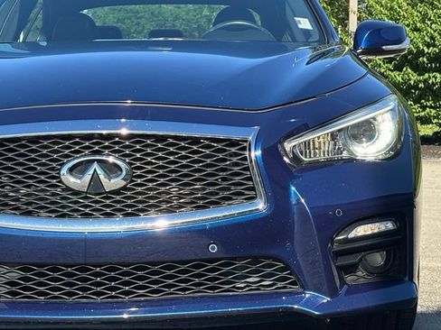 Used 2017 INFINITI Q50 Red Sport 400 AWD/4WD image 9