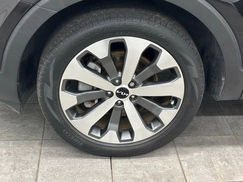 Used 2022 Kia Telluride EX w/ EX Premium Package image 6