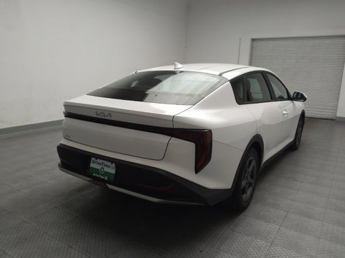 Used 2025 Kia K4 FWD image 7