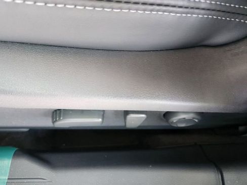 New 2025 Subaru Outback Touring XT image 17