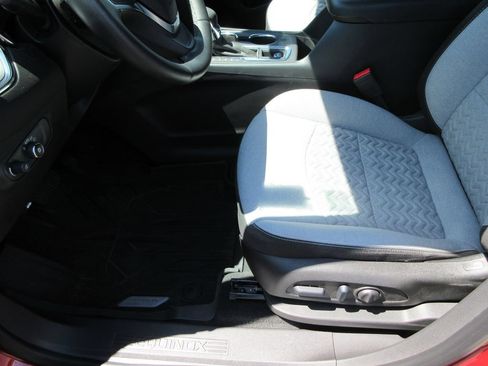 Certified 2024 Chevrolet Equinox LT AWD/4WD image 21