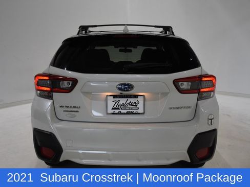 Used 2021 Subaru Crosstrek 2.0i Premium w/ Moonroof Package AWD/4WD image 5