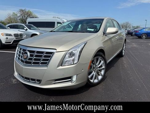Used 2014 Cadillac XTS Luxury w/ Driver Awareness Package image 1