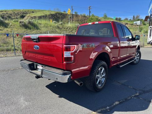 Used 2018 Ford F150 XLT w/ Equipment Group 302A Luxury AWD/4WD image 7