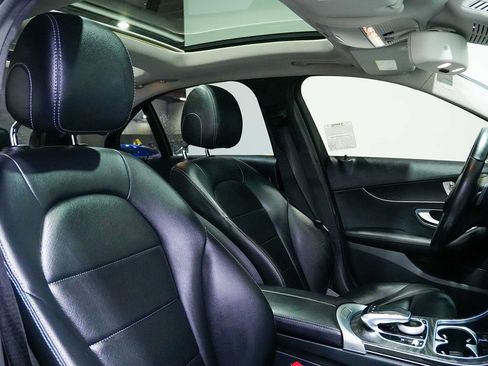 Used 2016 Mercedes-Benz C 350e Sedan image 30