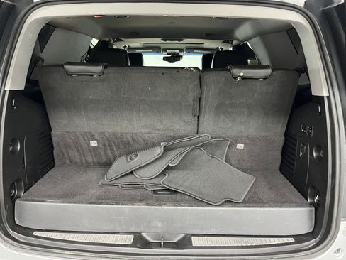 Used 2017 GMC Yukon Denali image 25