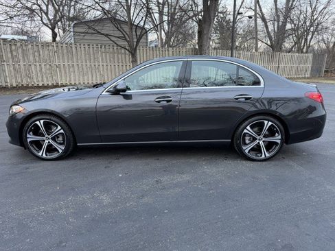 Used 2025 Mercedes-Benz C 300 4MATIC Sedan image 4
