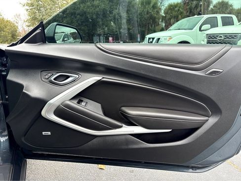 Used 2019 Chevrolet Camaro LT RWD image 11