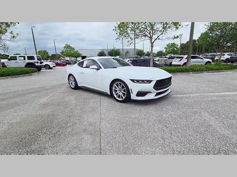 Used 2024 Ford Mustang Coupe RWD image 53