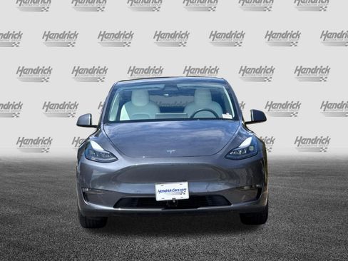 Used 2022 Tesla Model Y Performance AWD/4WD image 10