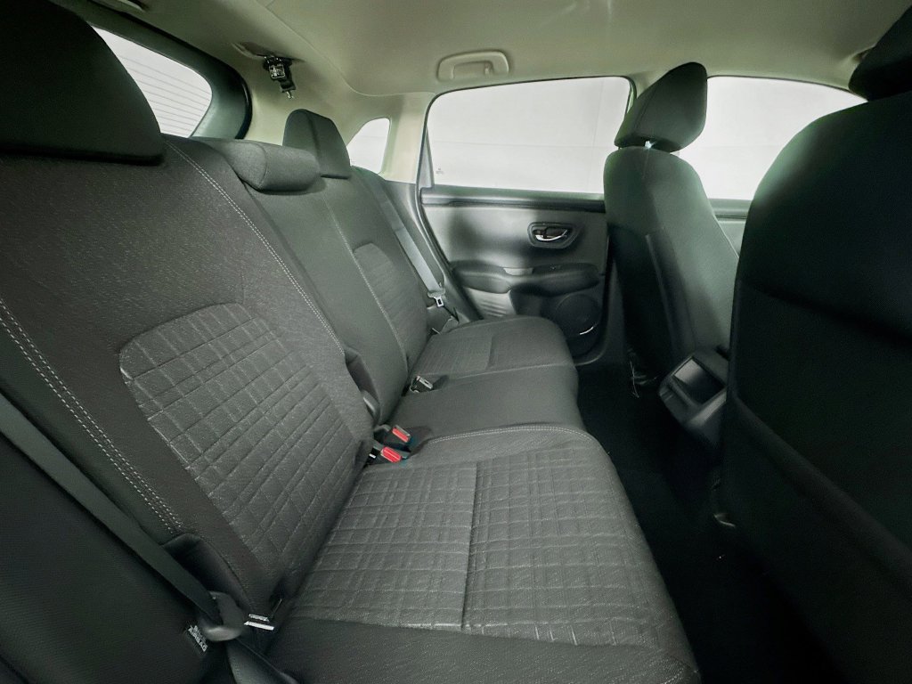 Certified 2026 Honda HR-V LX image 36