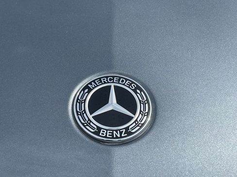 Used 2019 Mercedes-Benz GLS 550 4MATIC image 9