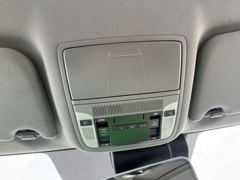 Used 2019 Acura TLX FWD image 22