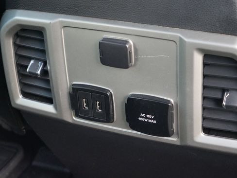 Used 2020 Ford F150 Lariat AWD/4WD image 32