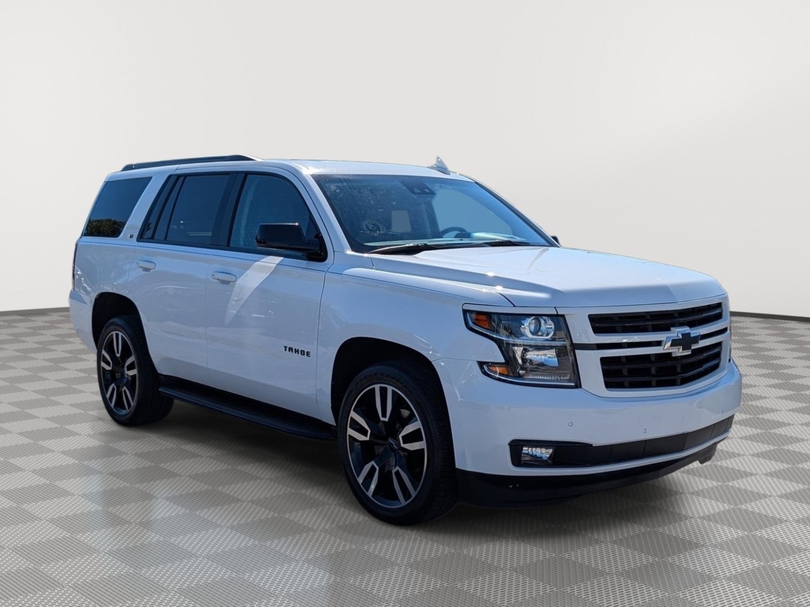 Used 2020 Chevrolet Tahoe LT w/ RST Edition AWD/4WD image 7