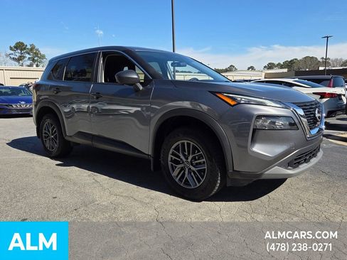 Used 2023 Nissan Rogue S image 17