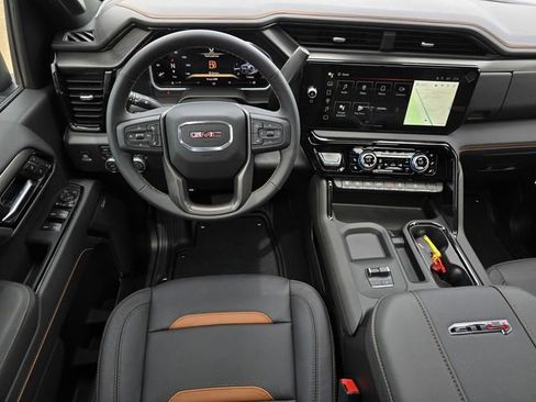 New 2026 GMC Sierra 2500 AT4 image 4