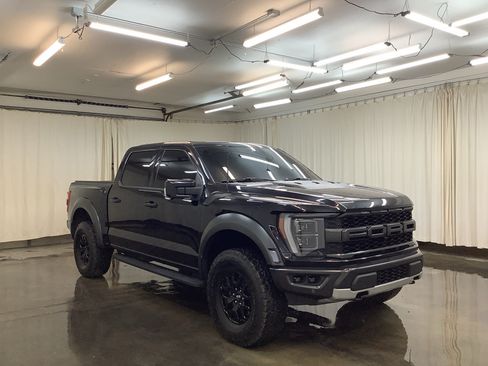 Used 2023 Ford F150 Raptor AWD/4WD image 3