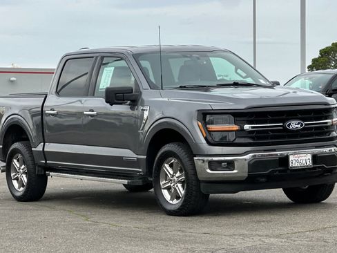 Used 2024 Ford F150 XLT w/ Mobile Office Package image 5