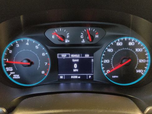 Used 2022 Chevrolet Malibu LT FWD image 23