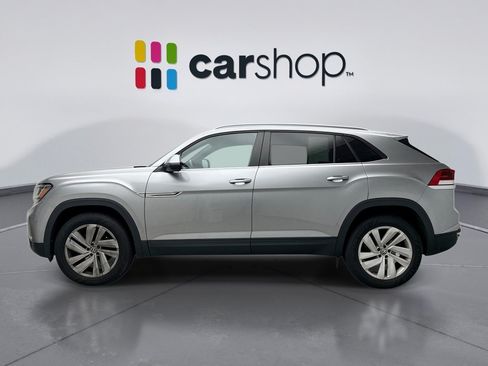 Used 2020 Volkswagen Atlas Cross Sport SE w/ Panoramic Sunroof Package AWD/4WD image 2