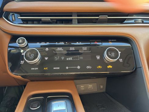 Certified 2022 INFINITI QX60 Sensory w/ Cargo Package image 18