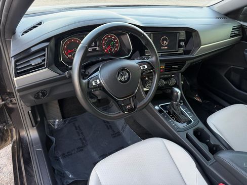 Used 2019 Volkswagen Jetta R-Line image 71