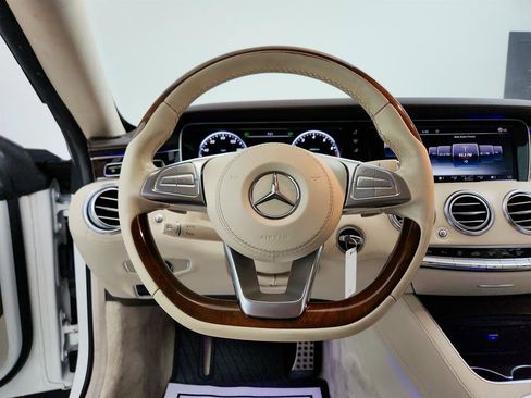 Used 2015 Mercedes-Benz S 550 4MATIC Coupe image 18