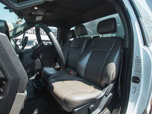 Used 2017 Ford F350 XL w/ Power Equipment Group image 13