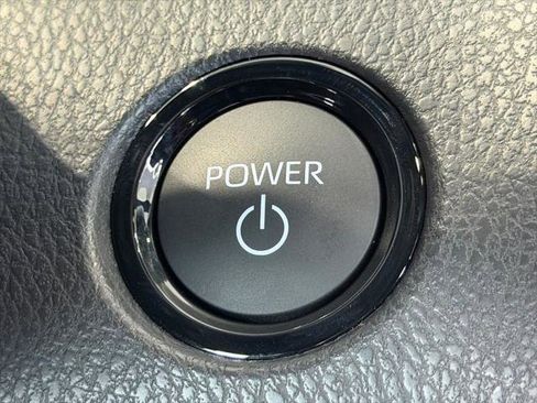 Certified 2026 Toyota Camry SE FWD image 28