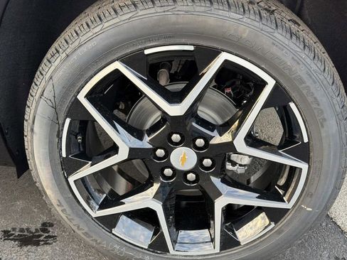 New 2026 Chevrolet Traverse High Country w/ LPO, Floor Liner Package image 30