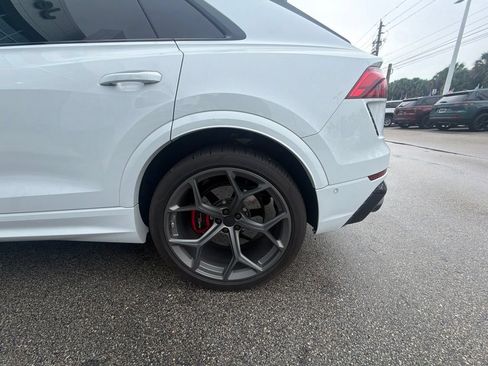 Used 2026 Audi RS Q8 performance AWD/4WD image 4