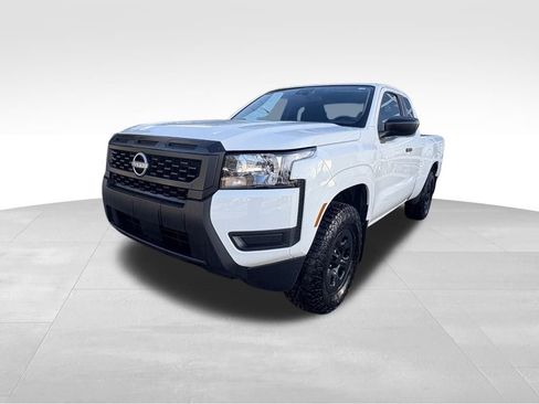 Used 2025 Nissan Frontier S image 10