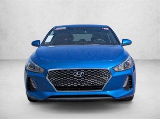 Used 2018 Hyundai Elantra GT video 2