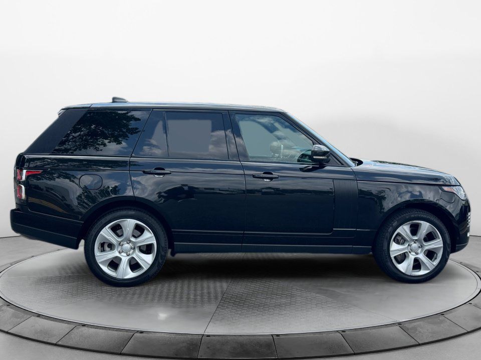 Used 2018 Land Rover Range Rover Supercharged AWD/4WD image 8
