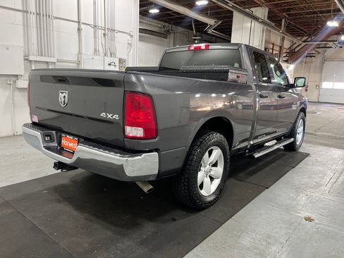 Used 2018 RAM 1500 ST w/ SXT Appearance Group image 15