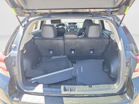 Used 2023 Subaru Crosstrek 2.0i Premium image 12