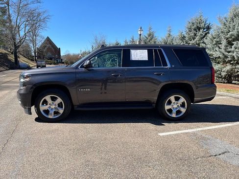 Used 2017 Chevrolet Tahoe LT image 24