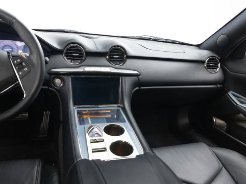 Used 2018 Karma Revero Luxury RWD image 11