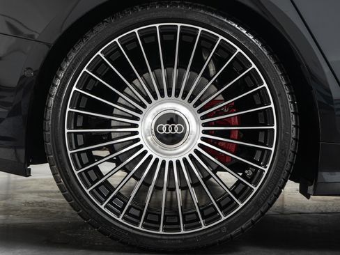 Used 2025 Audi S6 Premium Plus w/ Premium Plus Package image 46