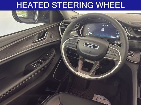 Used 2022 Jeep Grand Cherokee Limited 4xe image 16